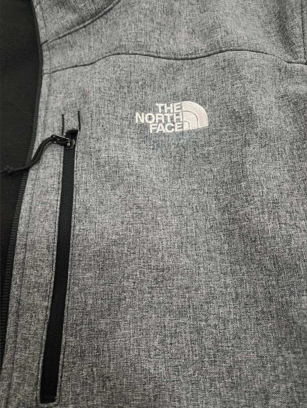 The North Face Men's Charcoal Grey Softshell Performance Jacket